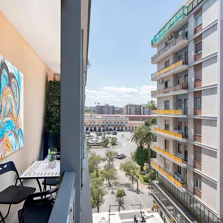 Central Station Apartment *