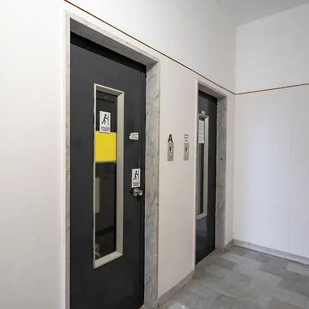 Central Station Apartment * Bari
