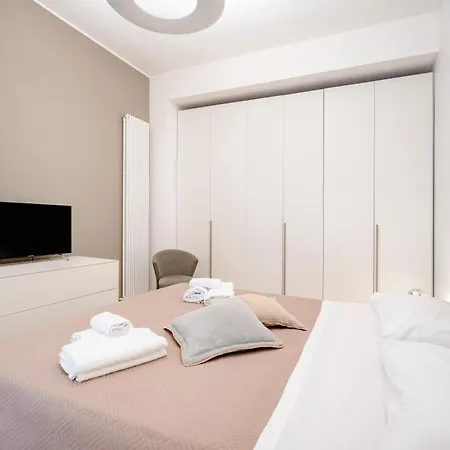 Central Station Apartment Bari